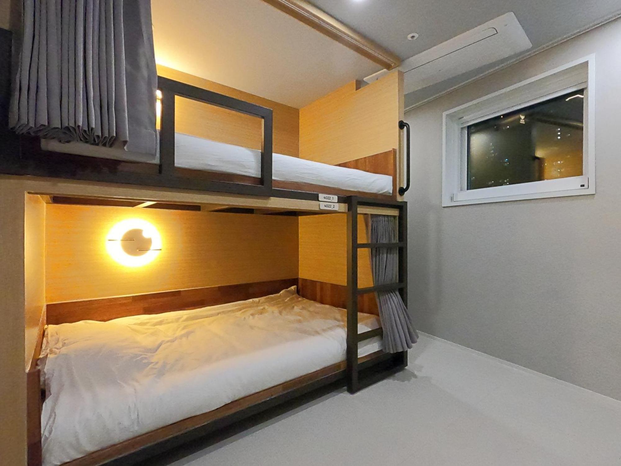 Sokcho Station Hostel Екстер'єр фото