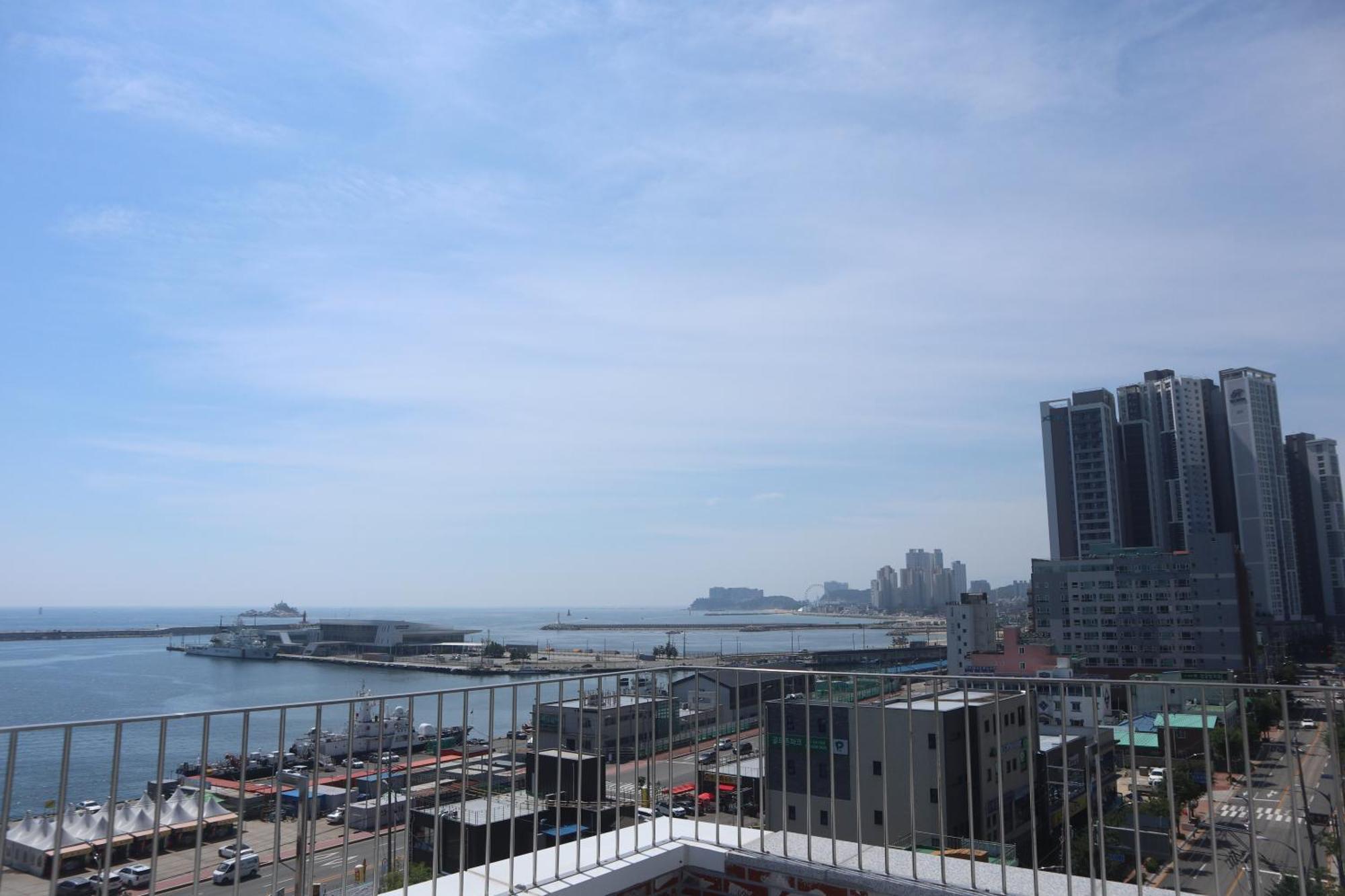 Sokcho Station Hostel Екстер'єр фото